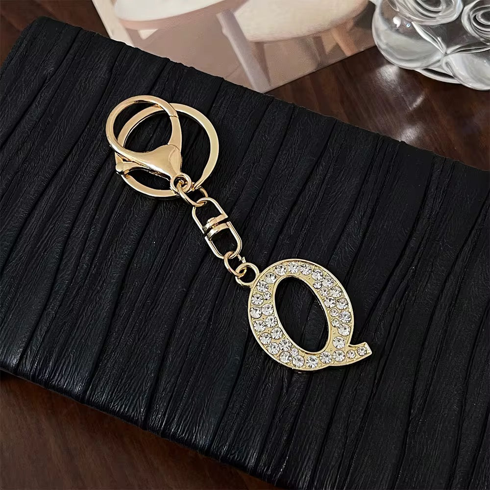 Stylish Gold Tone Alloy Letter Keychain